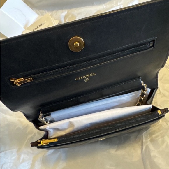 Chanel Wallet on Chain Gold Lambskin Hardware - Picture 6 of 8